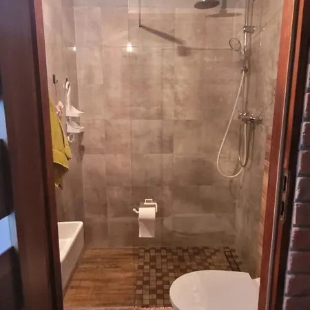 Cudodomek Na Mazurach W Woszczelach Kolo Elku بيت للعطل *