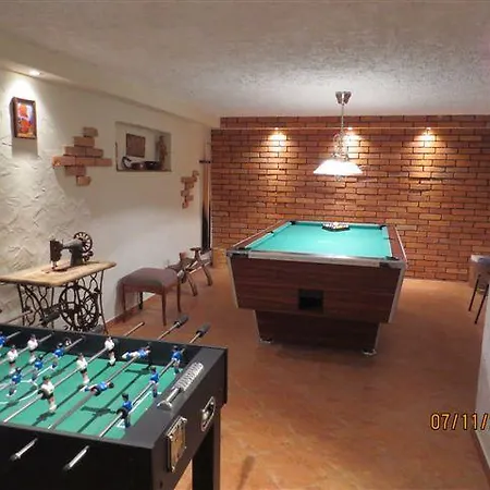 Cudodomek Na Mazurach W Woszczelach Kolo Elku بيت للعطل اوك